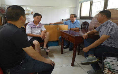 講原則、講擔(dān)當(dāng)、講奉獻(xiàn)，爭當(dāng)弘揚(yáng)正能量的典型 ---宣傳學(xué)習(xí)王德林同志的先進(jìn)事跡