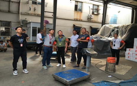 安全工作先行一步  加大檢查整治力度 “戰(zhàn)高溫 增干勁，保供應 為民生”系列報道之二