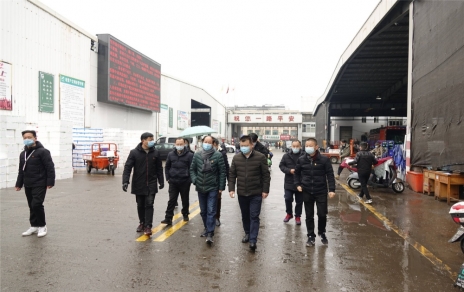 市發(fā)改委、經(jīng)開區(qū)管委會等上級有關部門領導帶隊檢查市場保供工作